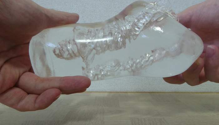 おすすめ透明オナホの2穴本体画像