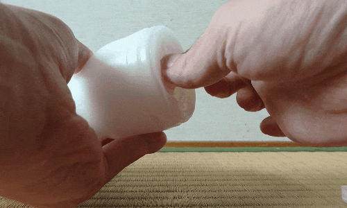 TENGA オリジナルバキューム・カップ クールの伸縮アニメーション画像