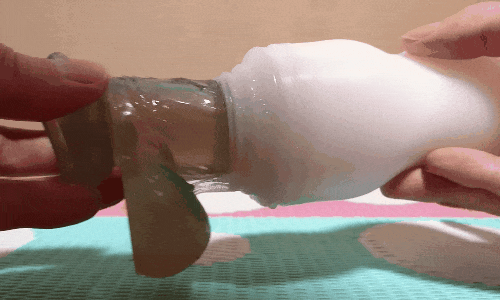 TENGA オリジナルバキューム・カップ エクストラクールの速いストロークアニメーション画像