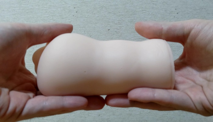 JAPANESE REAL HOLE 生 伊藤舞雪の本体フォルム1画像